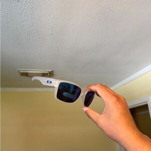 Frosted Clear Frame Sunglasses with Blue Mirror Lenses Oakley Oakleys